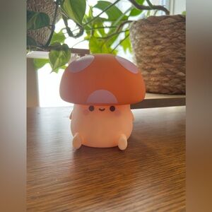 Smoko Mushroom Light